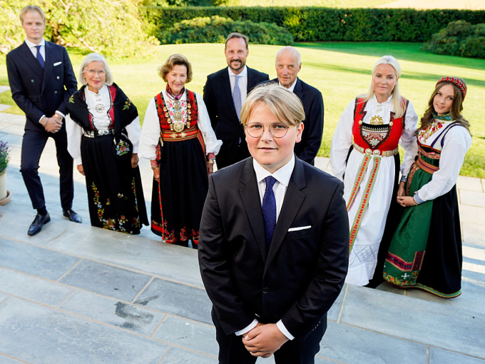 Prins Sverre Magnus feirer med sin nærmeste familie på Skaugum i kveld. Foto: Lise Åserud / NTB scanpix